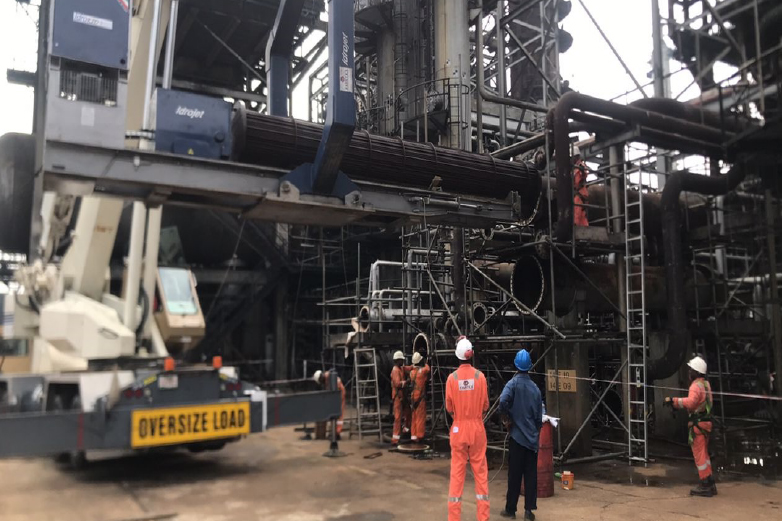 Plant Turnaround, Maintenance, and Specialized Catalyst Handling Services