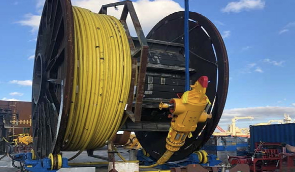 Pull-in and Spooling Services