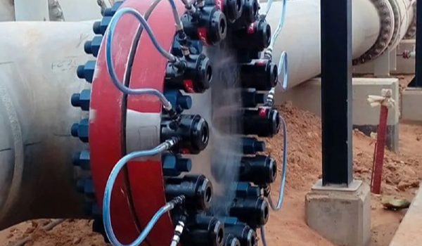 Torquing and Flange Management